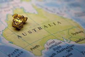 In Australia, an amateur gold hunter discovers a massive $160,000 nugget.