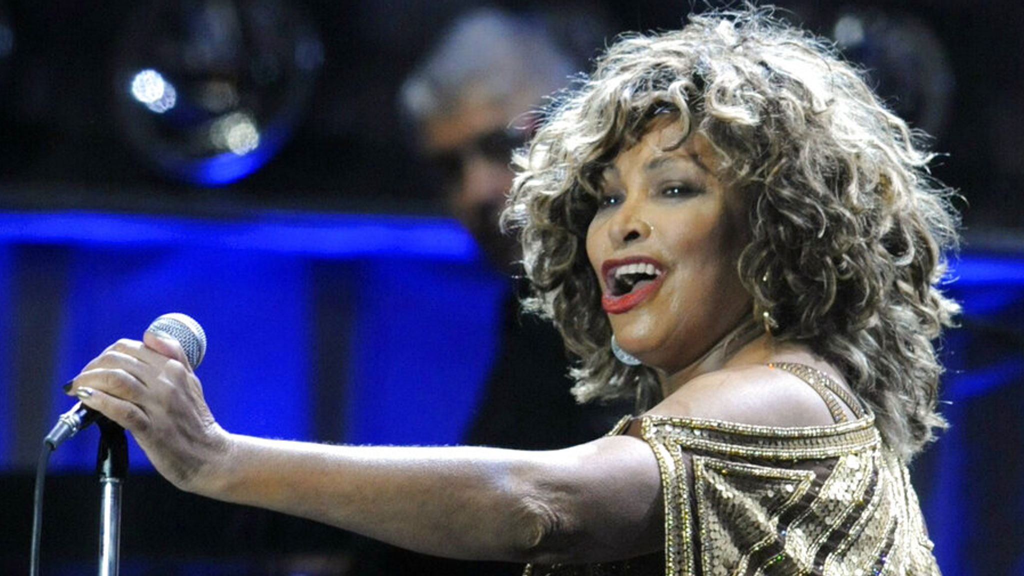 ‘Queen of Rock ‘n’ Roll’ Tina Turner passes away in Switzerland at the age of 83.