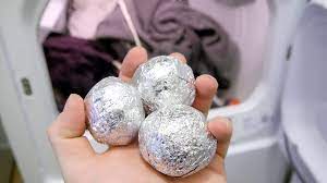 She loaded her washing machine with a ball of aluminum foil. Few People Are Aware of This Amazing Trick